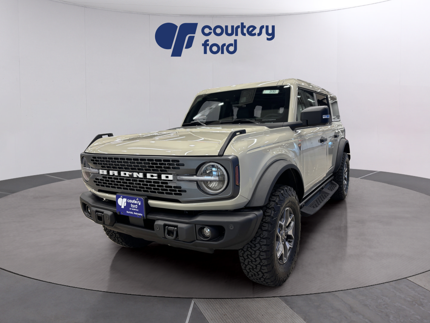 New 2025 Ford Bronco Badlands AWD/4WD image 3