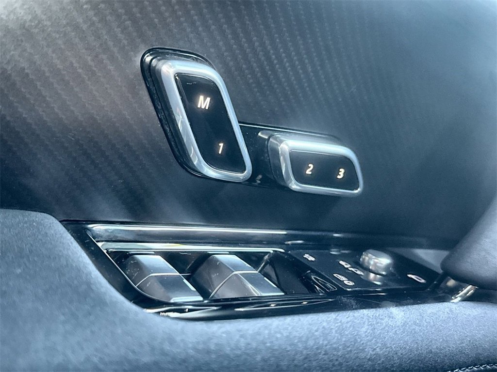 Used 2025 Land Rover Range Rover Sport SV Edition Two image 19