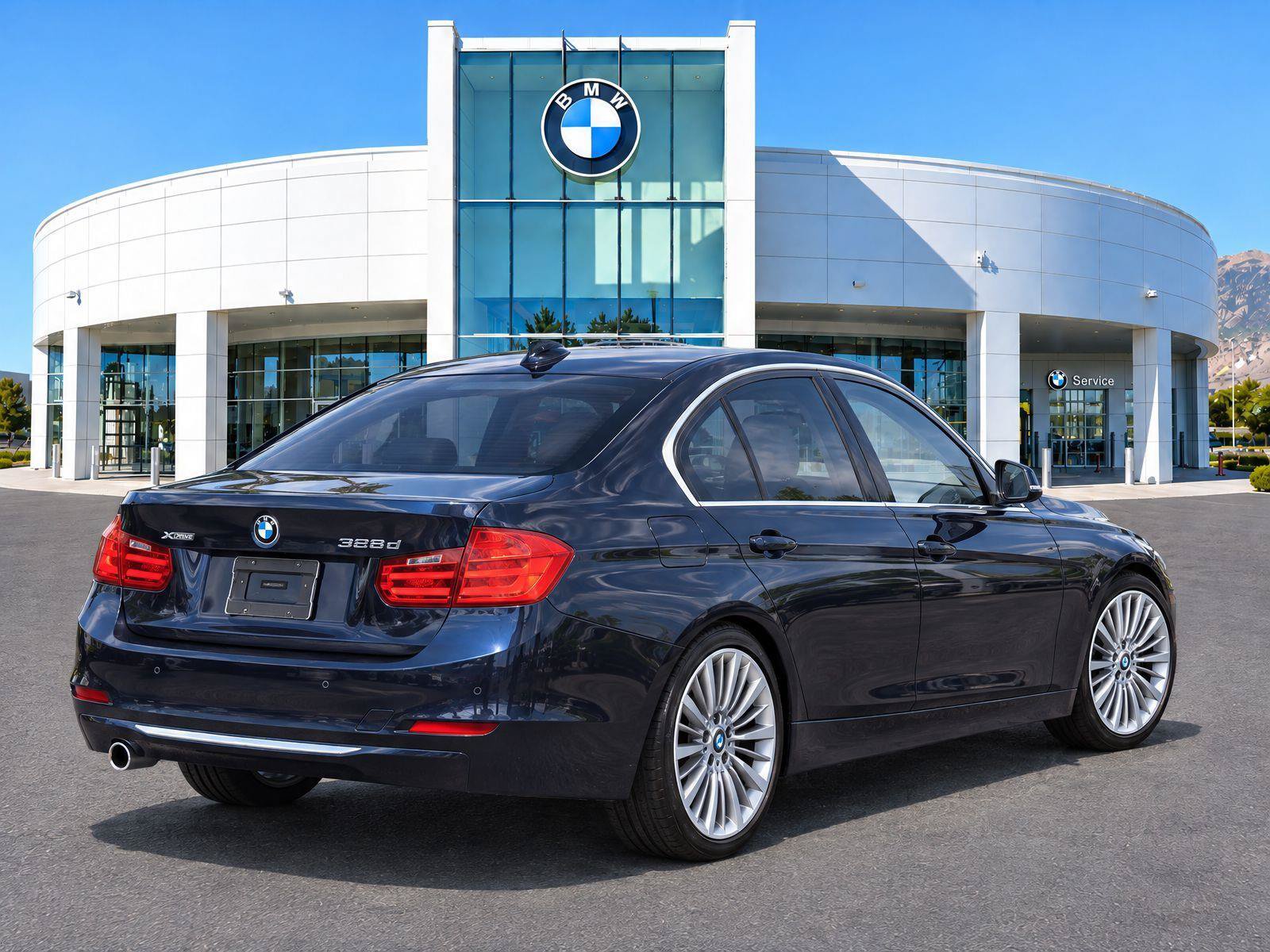Used 2014 BMW 328d xDrive Sedan AWD/4WD image 6