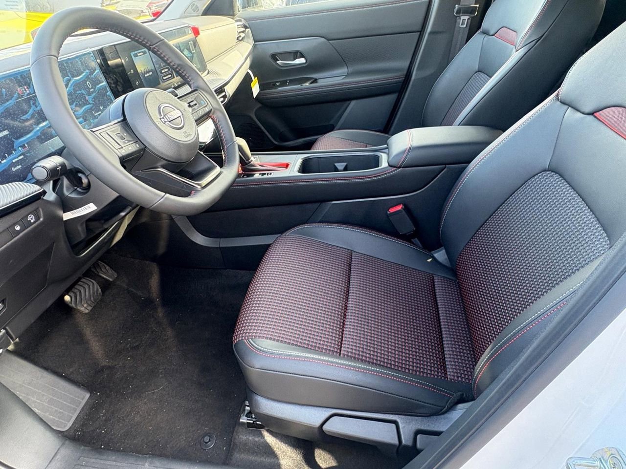 New 2026 Nissan Rogue SV FWD image 18