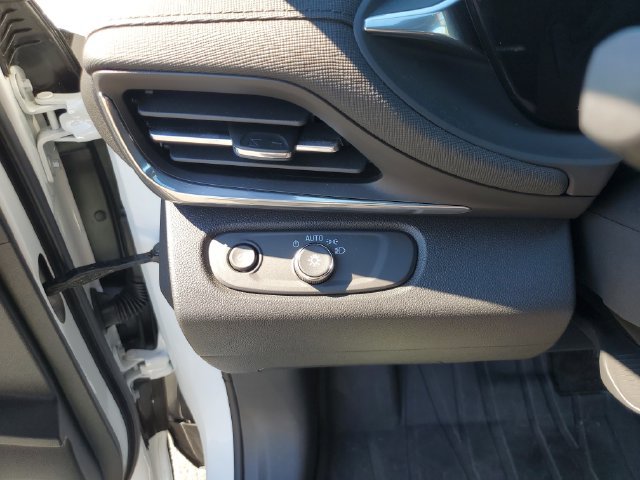 Used 2024 Buick Envista Preferred w/ Convenience I Package FWD image 35