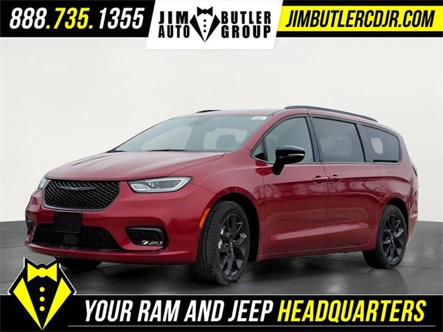 New 2026 Chrysler Pacifica Limited