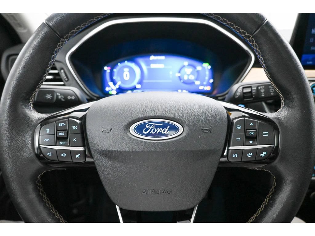 Used 2021 Ford Escape Titanium w/ Titanium Elite Package AWD/4WD image 36