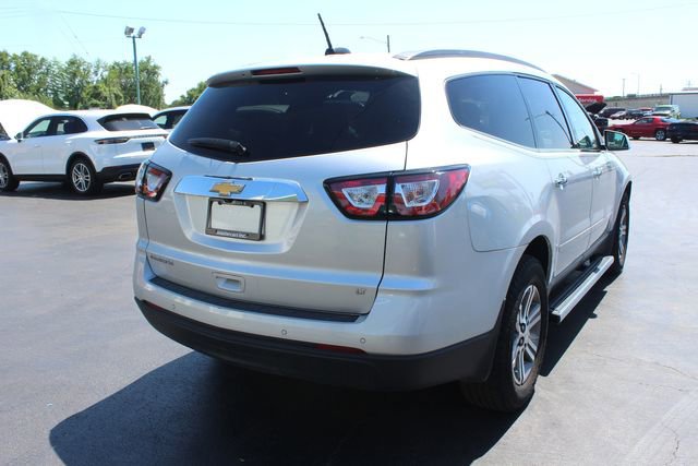 Used 2017 Chevrolet Traverse LT FWD image 7
