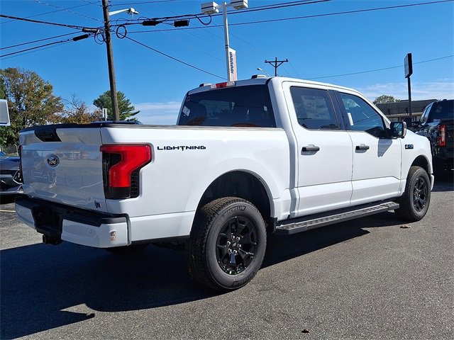 New 2025 Ford F150 Lightning XLT image 4
