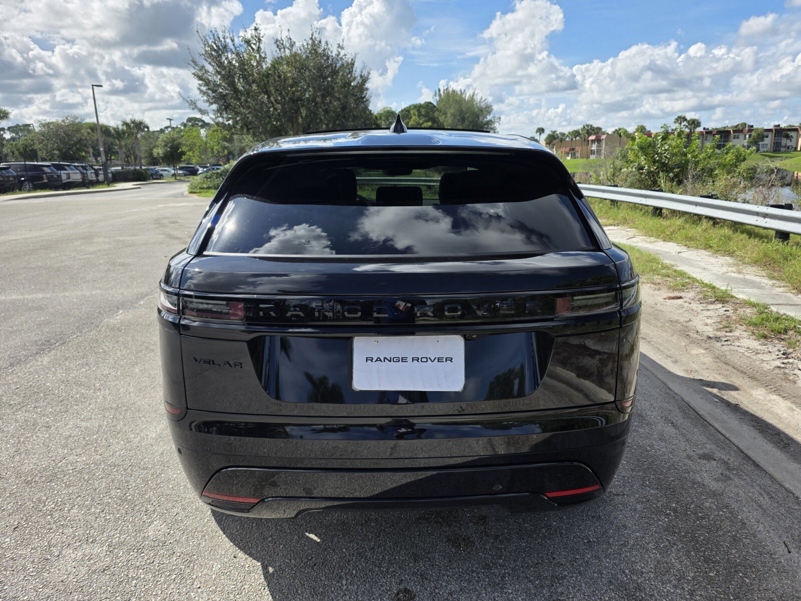 New 2026 Land Rover Range Rover Velar Belgravia AWD/4WD image 6