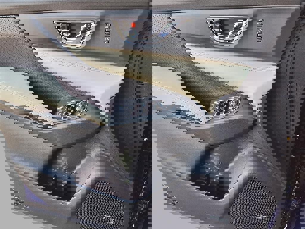 New 2026 Subaru Ascent Limited image 10