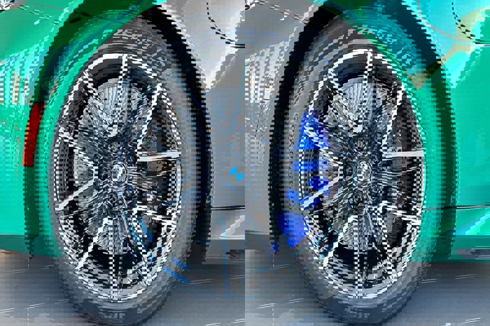 New 2026 BMW M5 w/ Carbon Package image 32