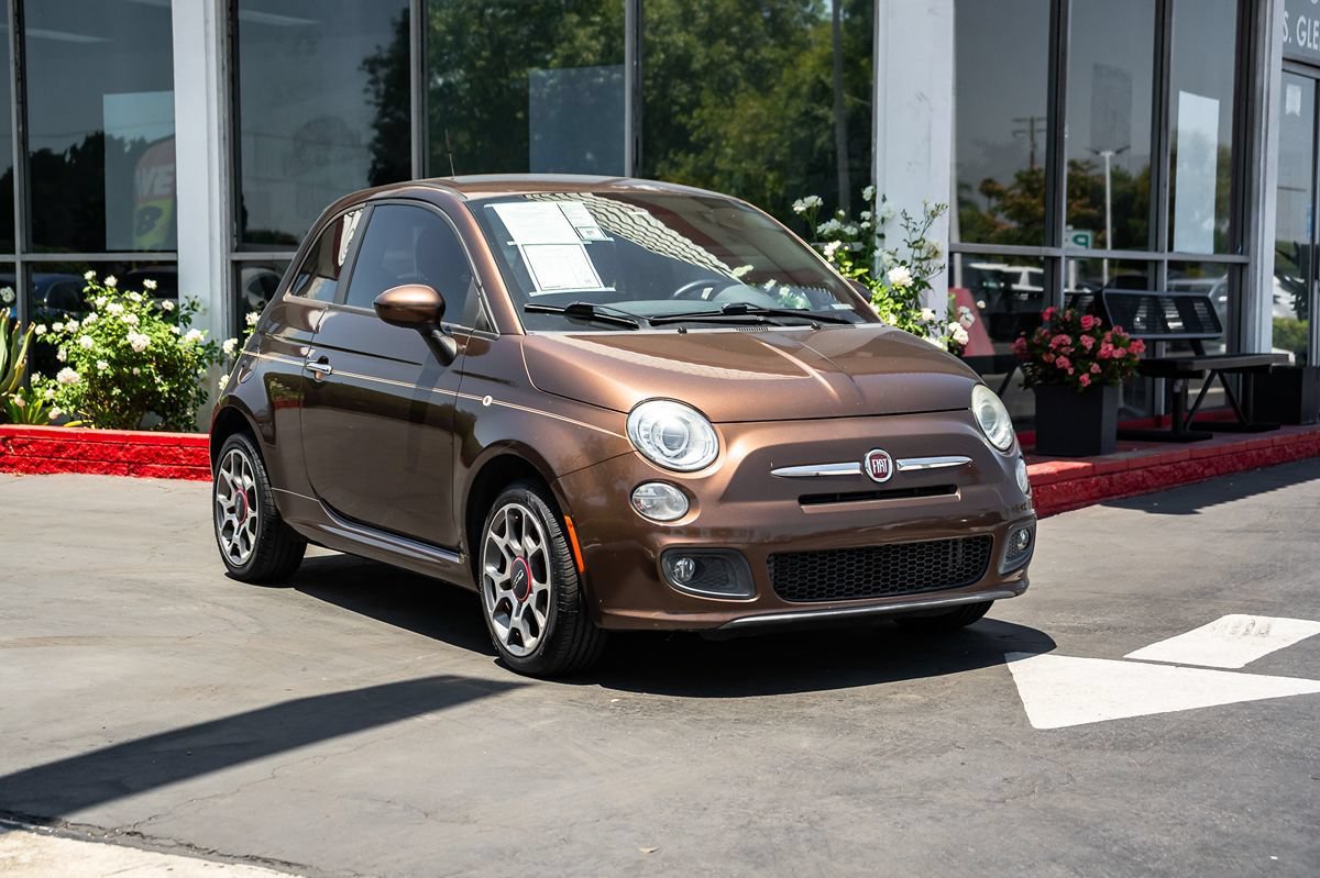 Used 2012 FIAT 500 Sport w/ Safety & Sound Pkg FWD image 3