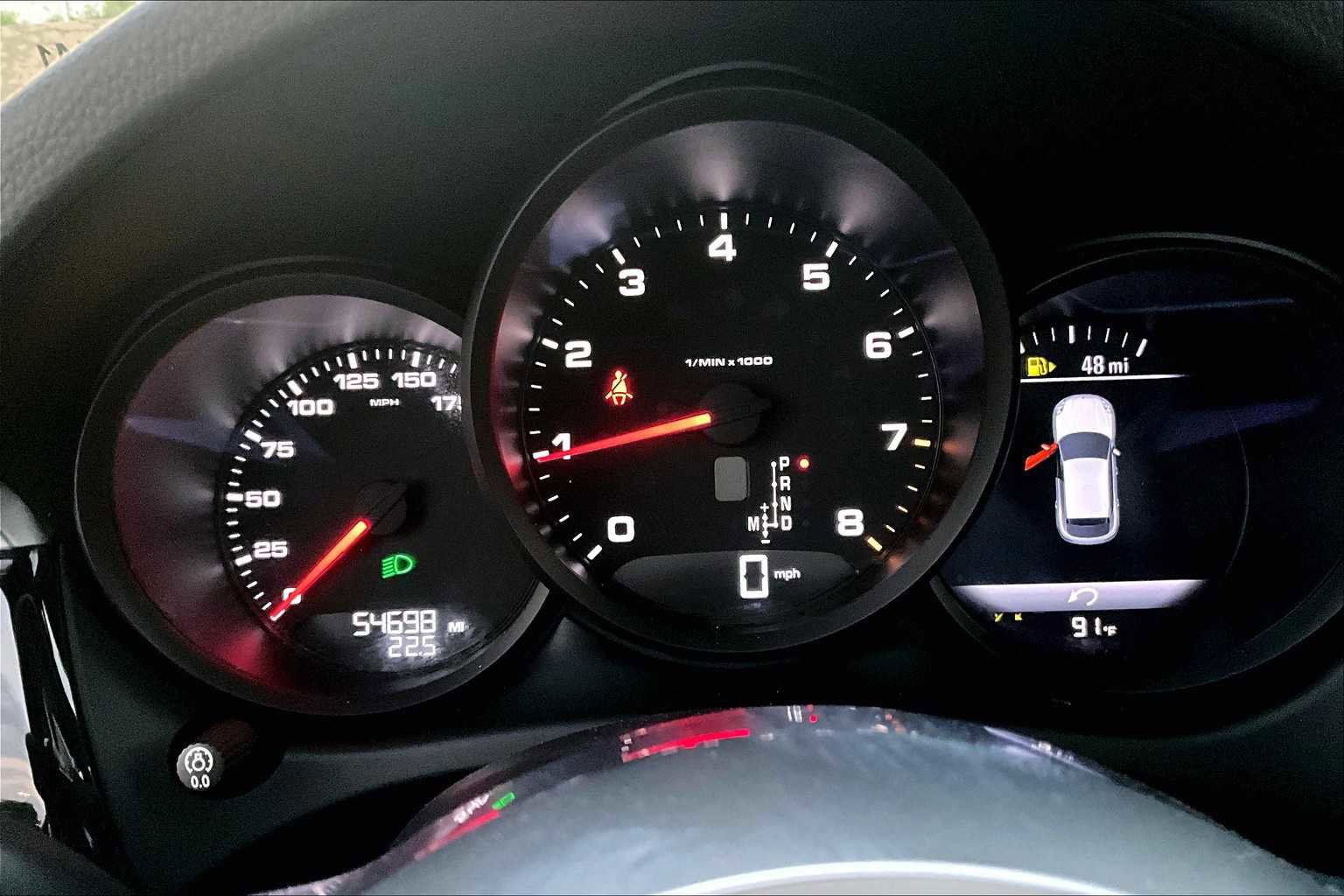 Used 2021 Porsche Macan image 52