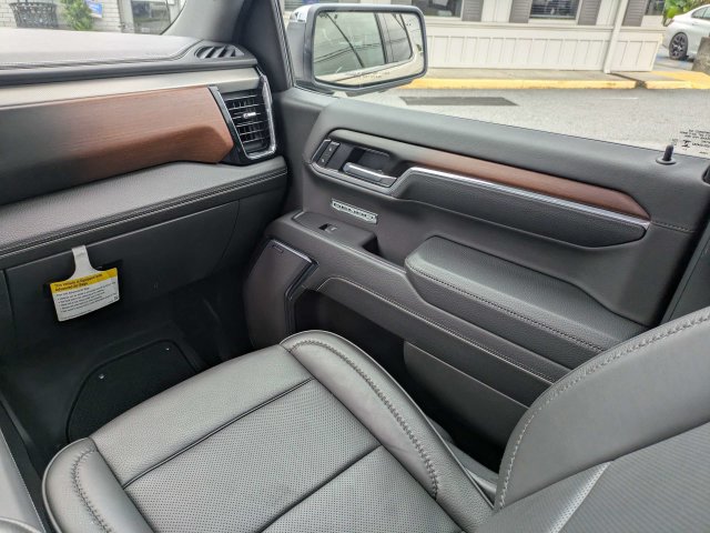 Used 2026 GMC Sierra 1500 Denali w/ Denali Reserve Package AWD/4WD image 19