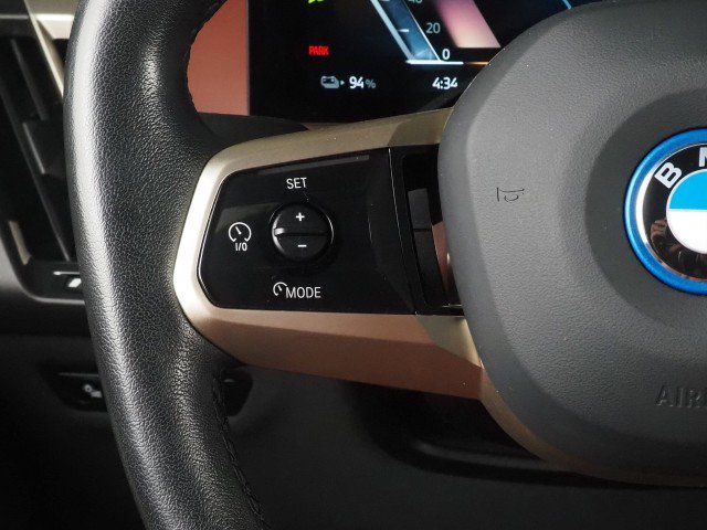 Used 2024 BMW iX xDrive50 w/ Sport Package image 25