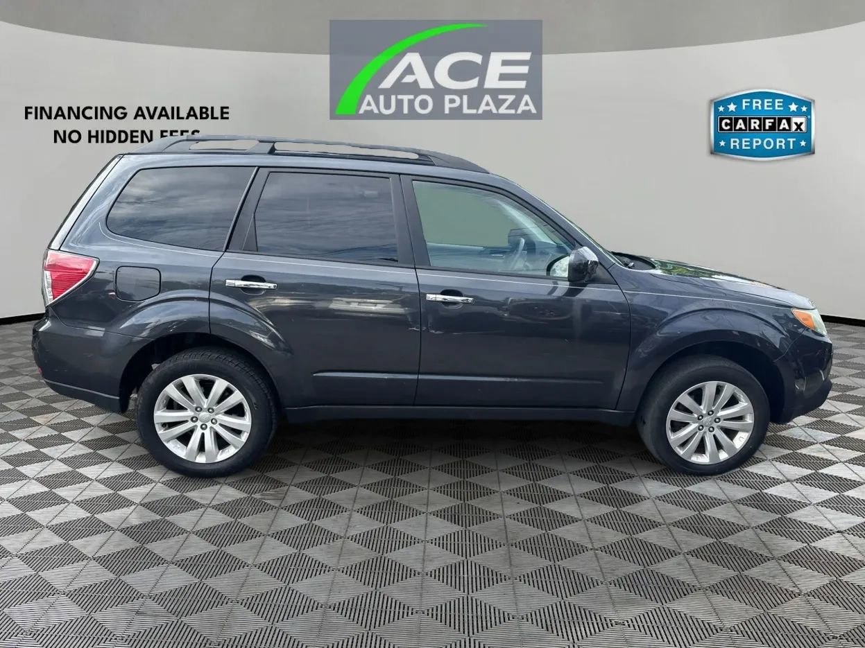 Used 2012 Subaru Forester 2.5X Premium w/ All-Weather Pkg AWD/4WD image 4