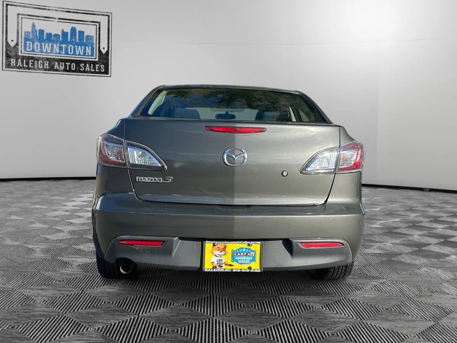 Used 2010 MAZDA MAZDA3 i Sport FWD image 7