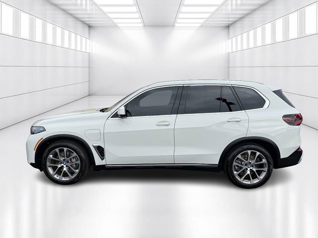 Used 2024 BMW X5 xDrive50e w/ Executive Package AWD/4WD image 8