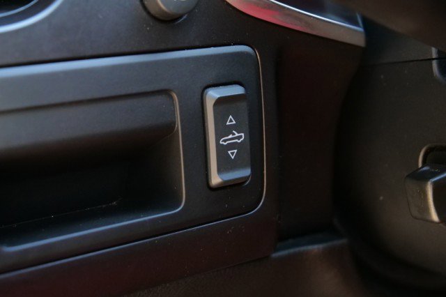 Used 2019 Chevrolet Corvette Stingray Convertible w/ 1LT image 21