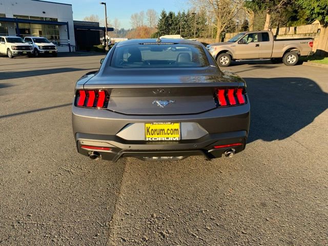 New 2026 Ford Mustang Coupe image 5
