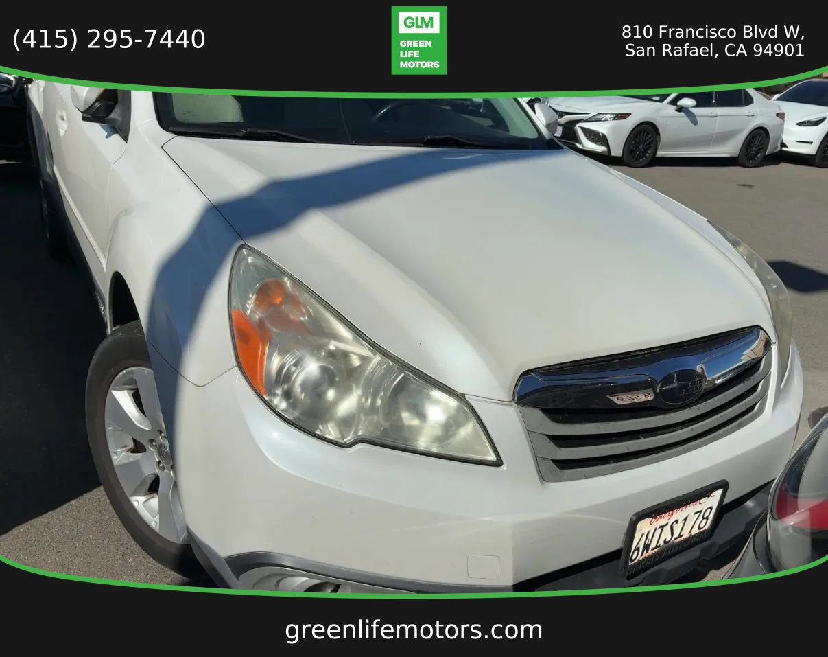 Used 2012 Subaru Outback 2.5i Premium w/ All-Weather Pkg AWD/4WD image 2