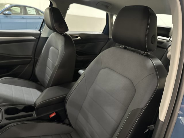 New 2026 Volkswagen Jetta SE image 13