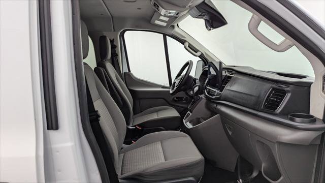Used 2023 Ford Transit 350 XLT image 17