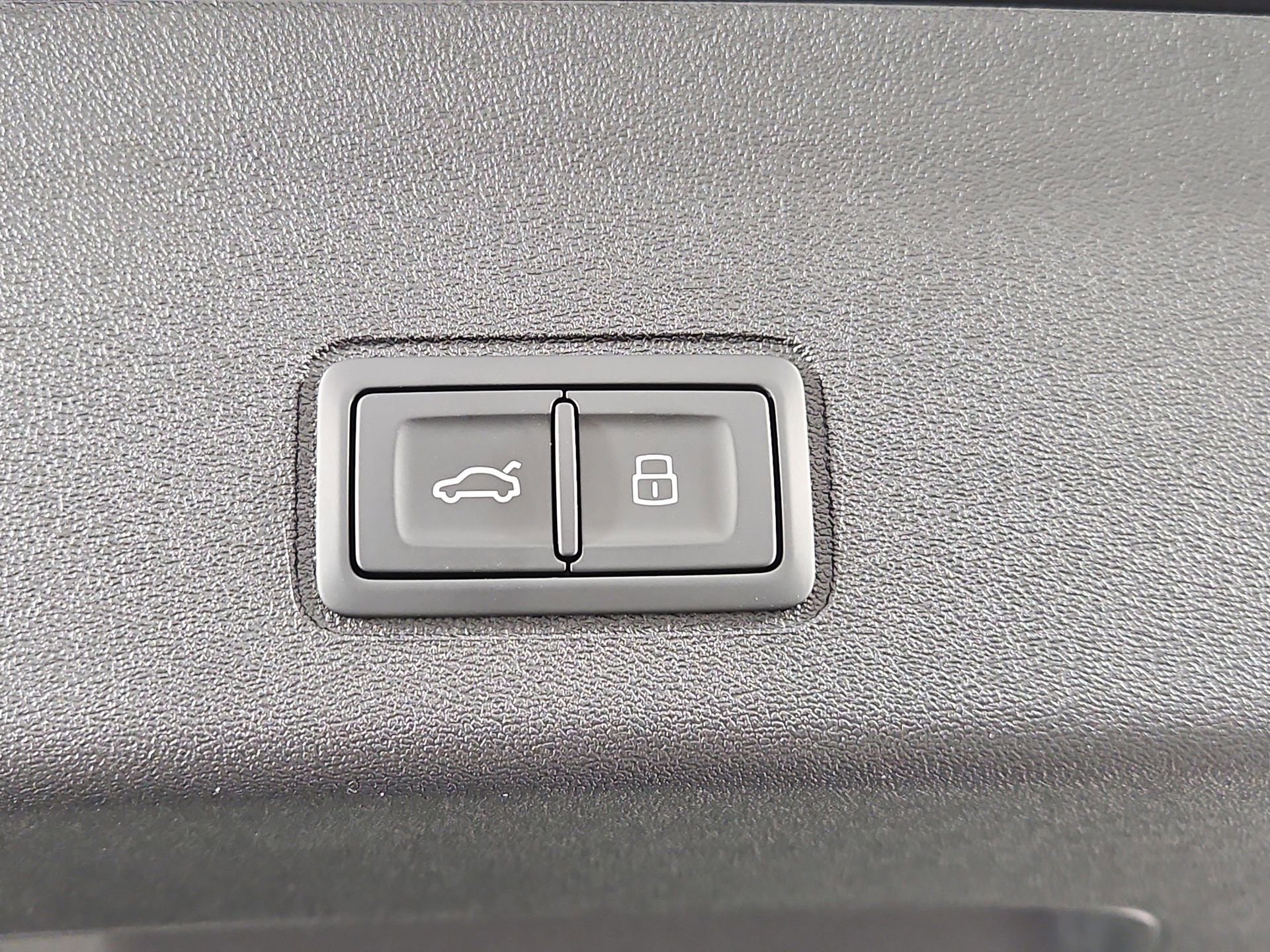 New 2026 Audi Q3 quattro 2.0T image 12