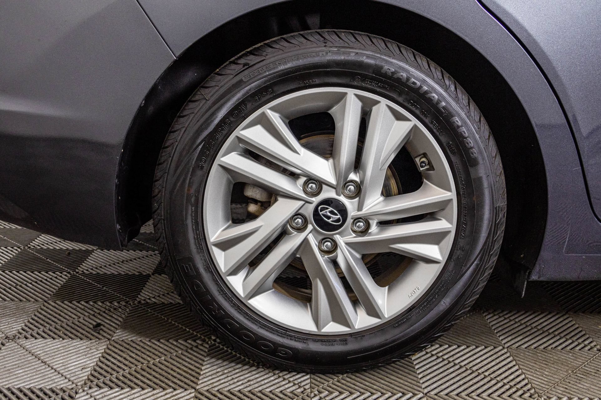 Used 2020 Hyundai Elantra Value Edition FWD image 51