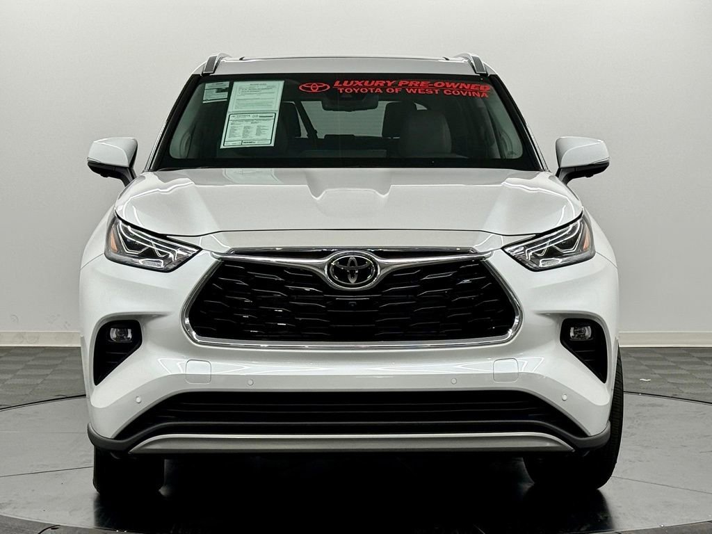 Used 2026 Toyota Highlander Platinum image 5