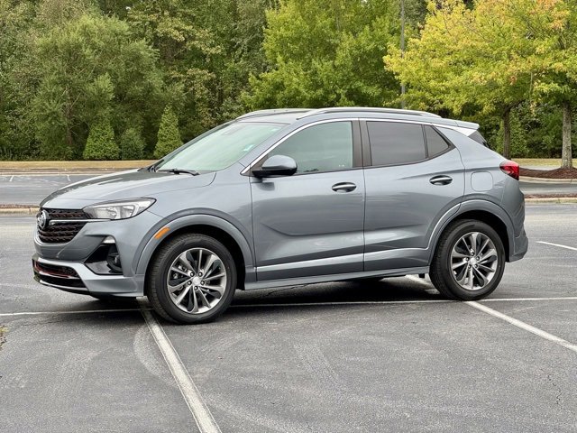Used 2021 Buick Encore GX Select w/ Sport Touring Package image 2
