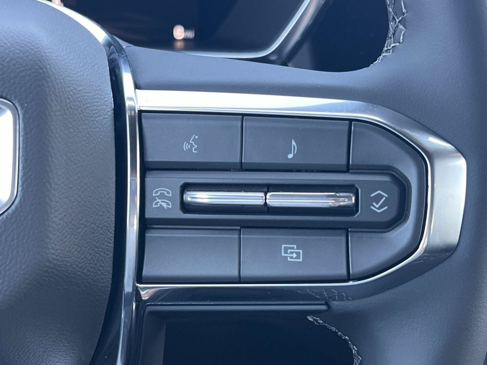 New 2026 GMC Canyon Elevation RWD image 14