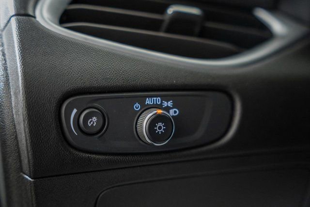 Used 2024 Chevrolet Malibu LT image 38