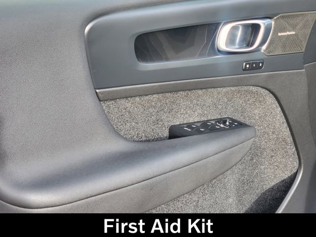 Certified 2023 Volvo XC40 Recharge Ultimate w/ Protection Package Premier image 11