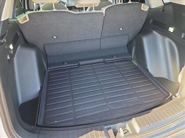 Used 2025 Honda CR-V EX-L image 6