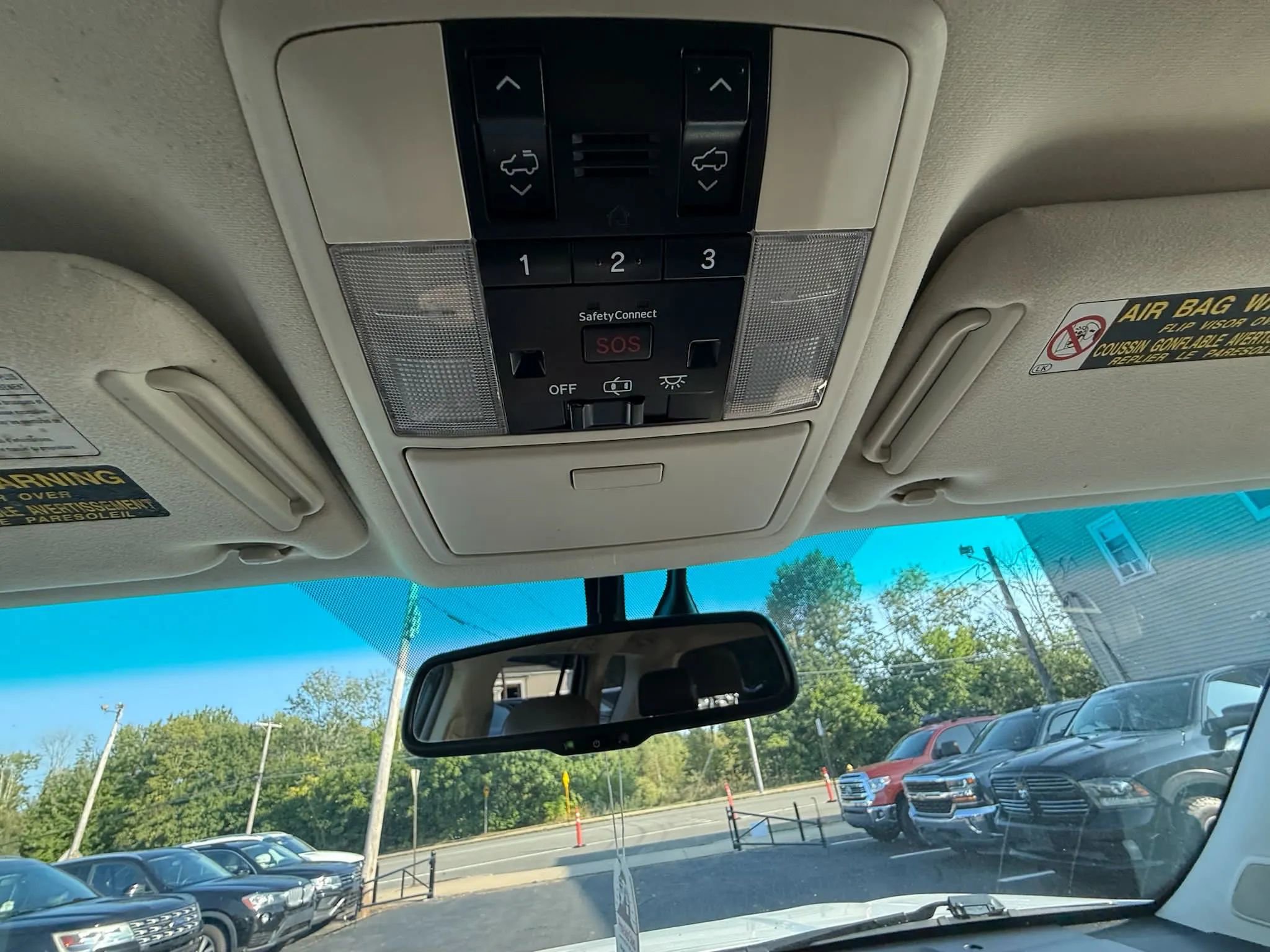 Used 2011 Lexus GX 460 image 27