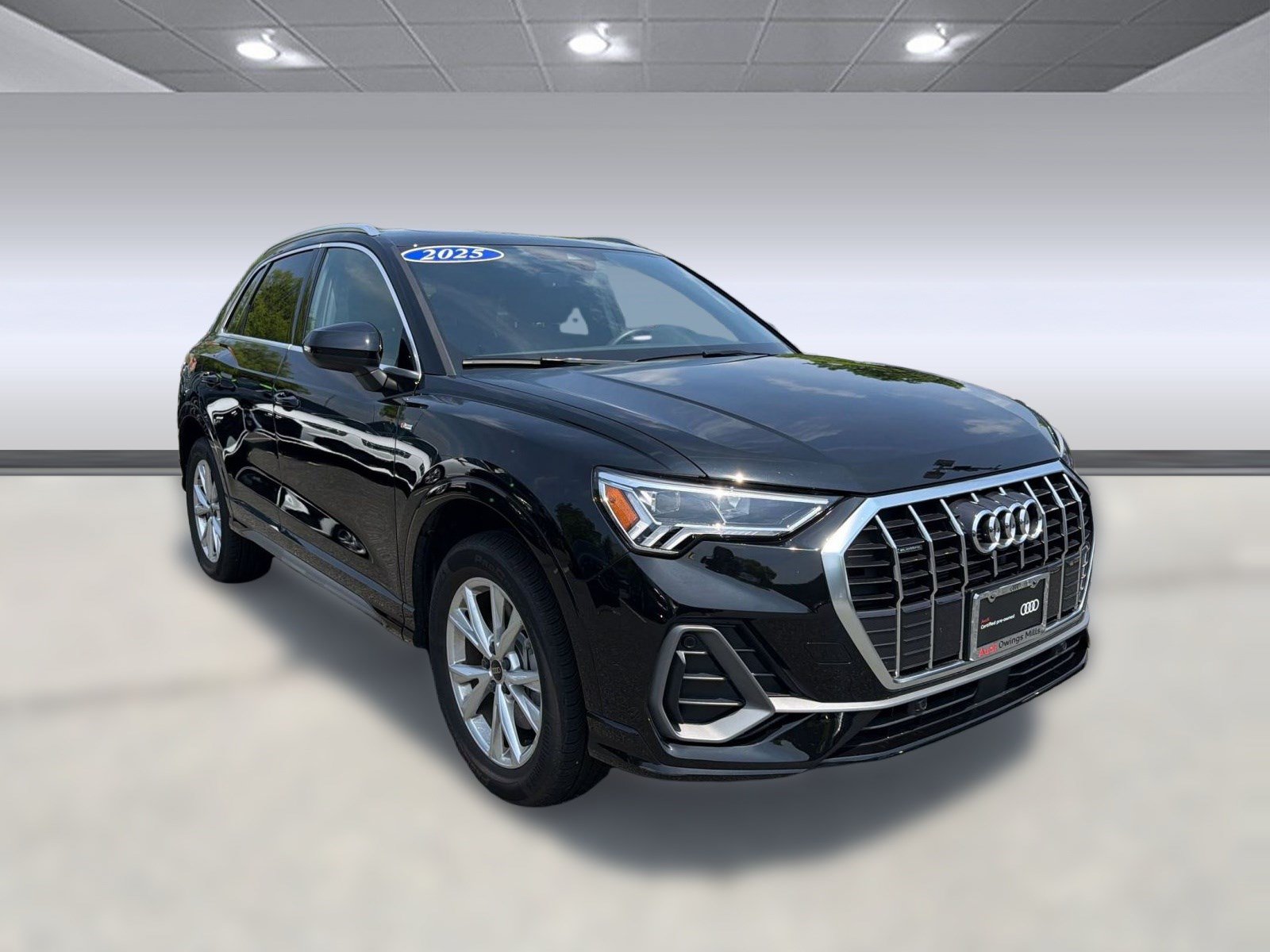 Certified 2025 Audi Q3 2.0T Premium w/ Convenience Package AWD/4WD image 7