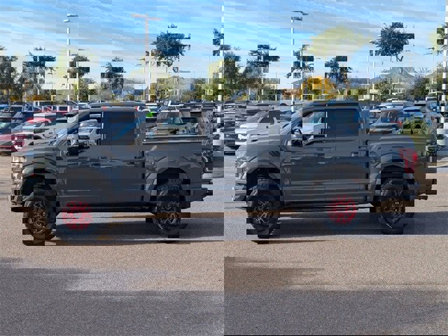 Used 2020 Ford F150 Raptor w/ Equipment Group 802A Luxury image 3