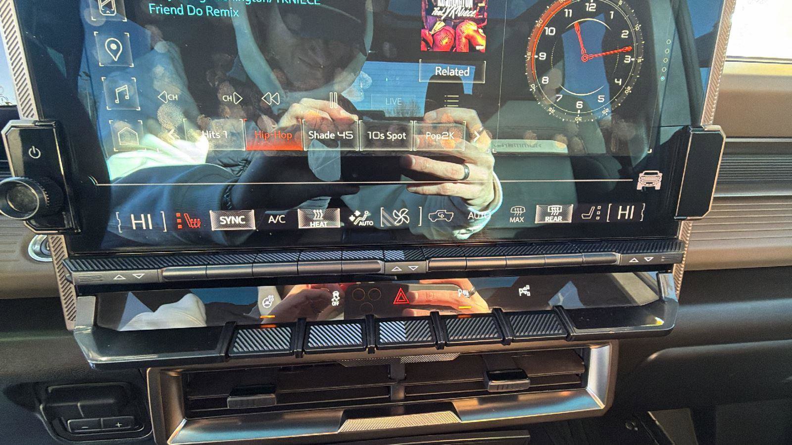 Certified 2024 GMC Hummer EV 3X w/ LPO, Illumination Package image 13