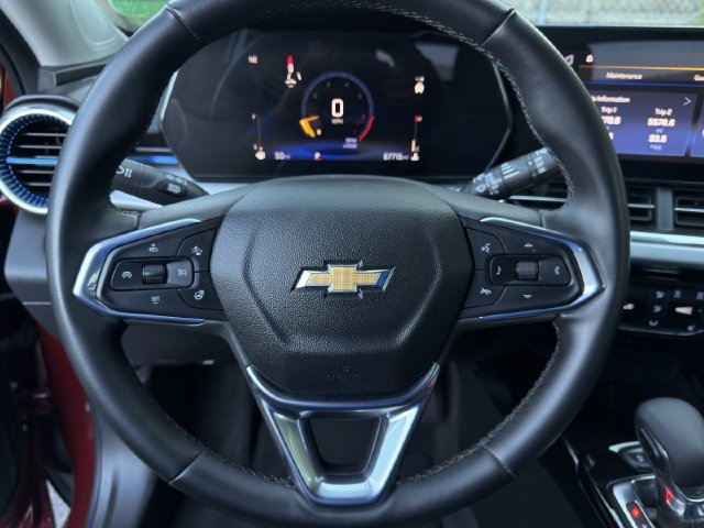 Certified 2024 Chevrolet Trax LT w/ Driver Confidence Package FWD image 14