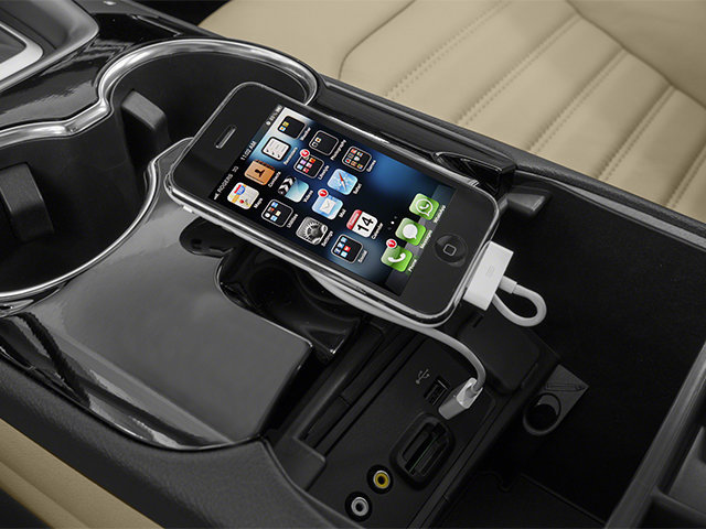 Used 2014 Ford Fusion Energi SE FWD image 18