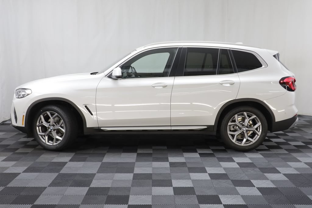 Used 2023 BMW X3 xDrive30i w/ Premium Package AWD/4WD image 4
