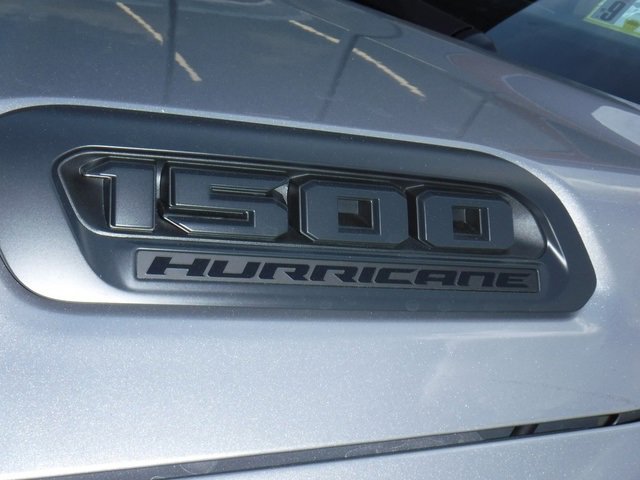 New 2026 RAM 1500 4x4 Crew Cab image 3