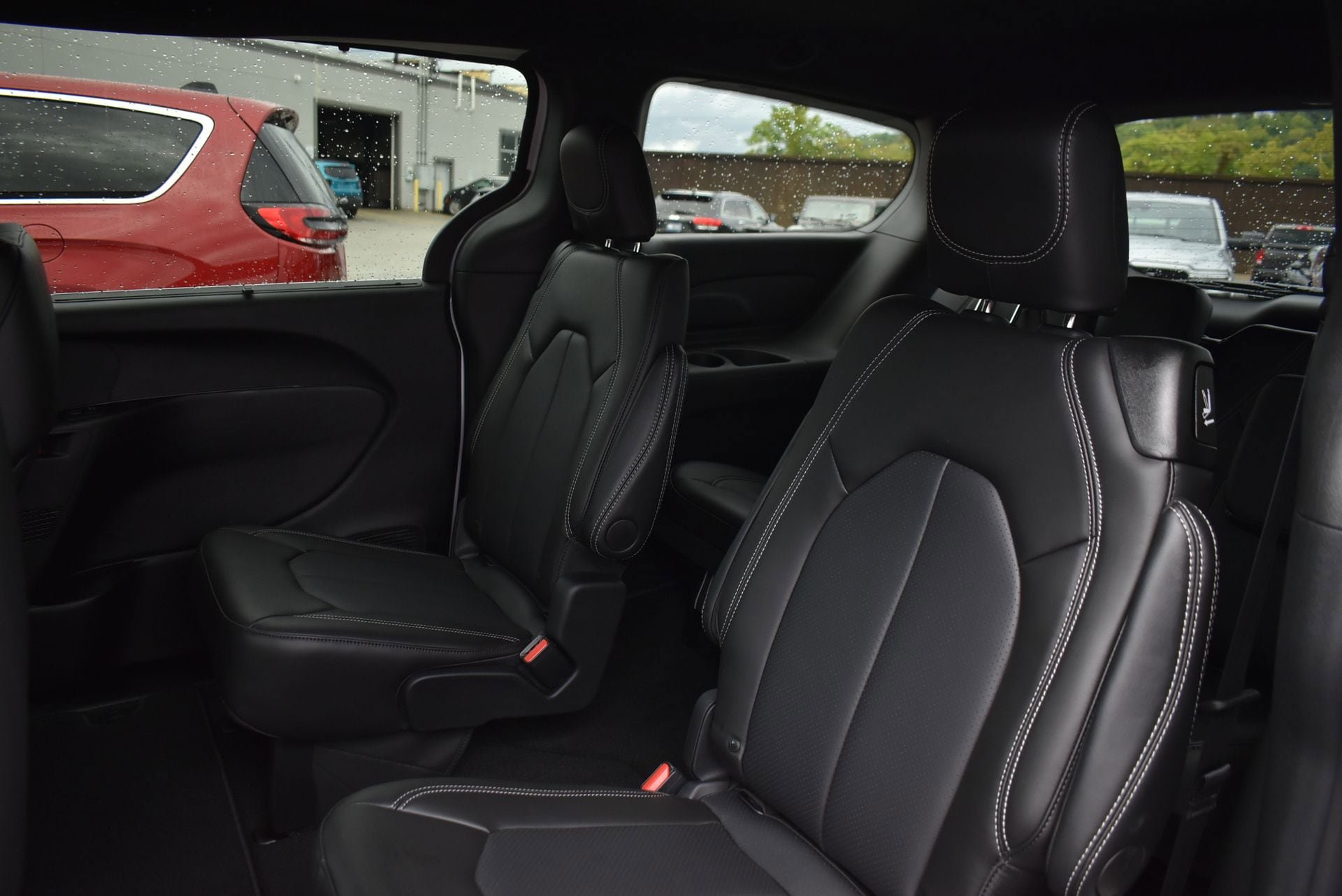 New 2026 Chrysler Voyager LX FWD image 16