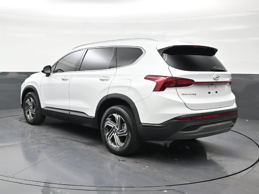 Used 2023 Hyundai Santa Fe SEL FWD image 3