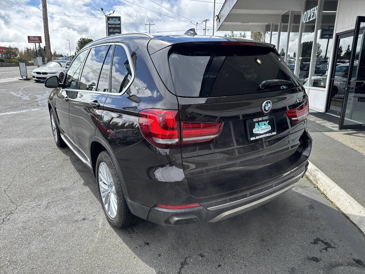 Used 2017 BMW X5 xDrive40e image 4