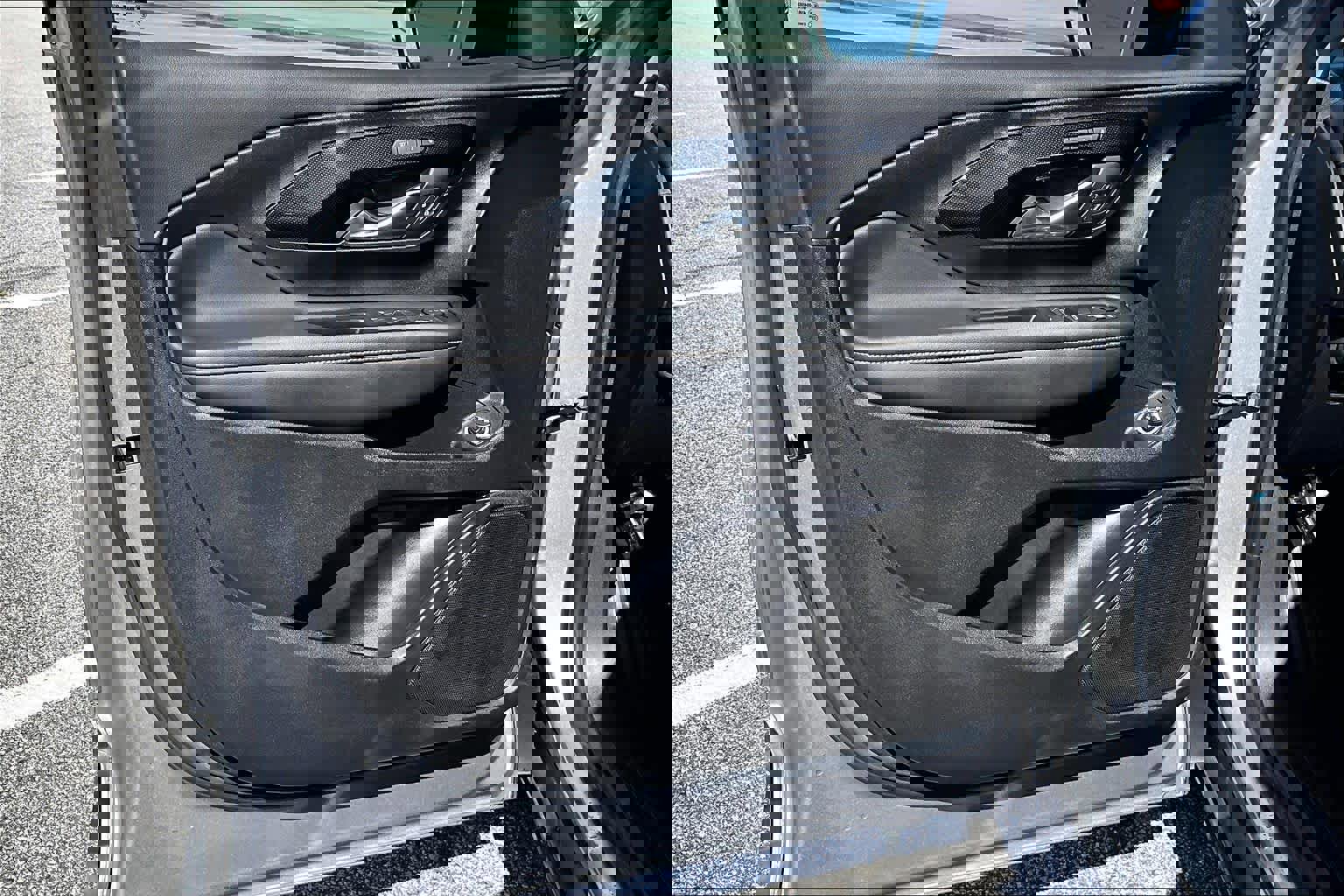 Used 2024 GMC Terrain AT4 w/ Tech Package image 22