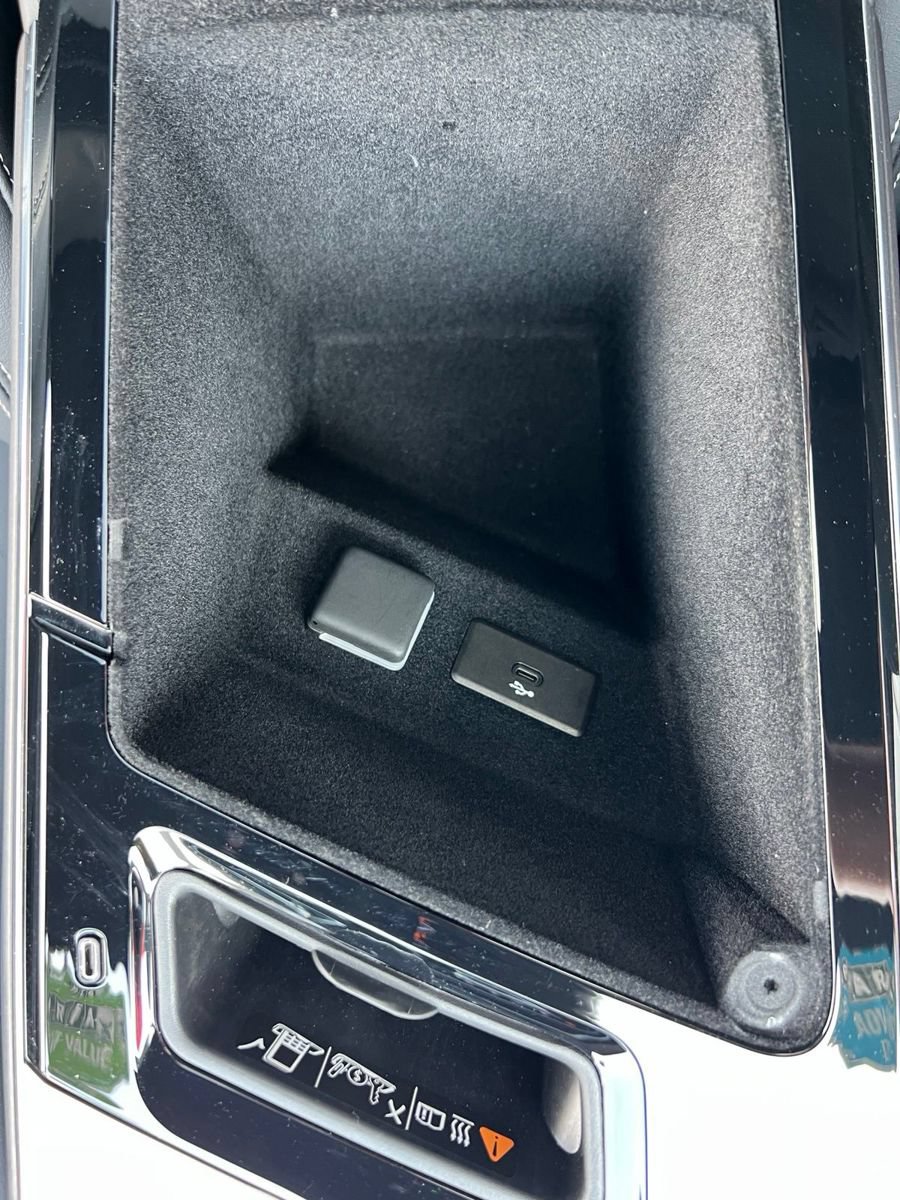 Used 2024 Cadillac Lyriq Tech AWD/4WD image 47