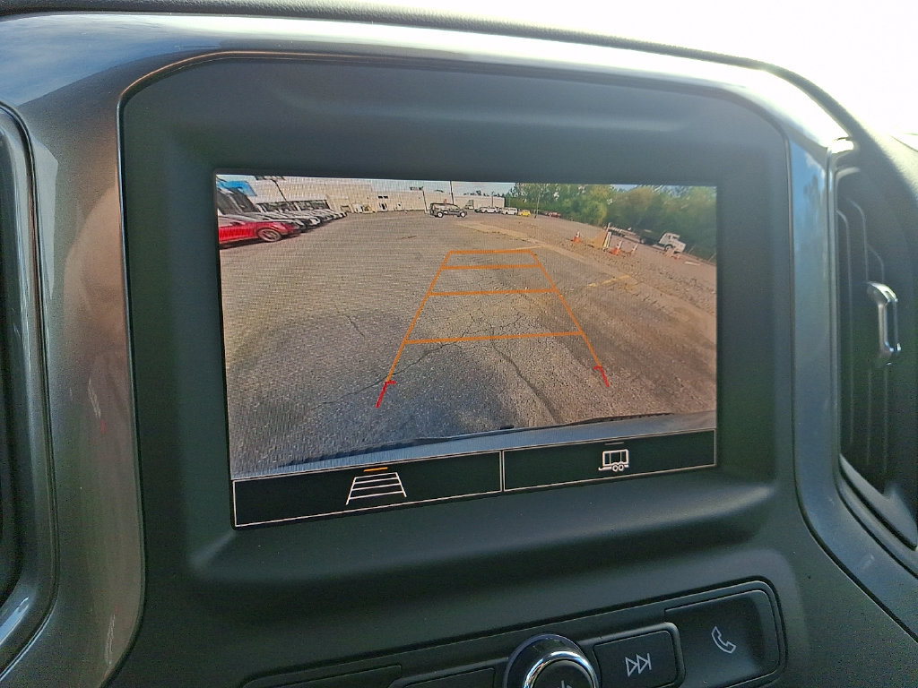 Used 2025 Chevrolet Silverado 1500 Custom AWD/4WD image 17