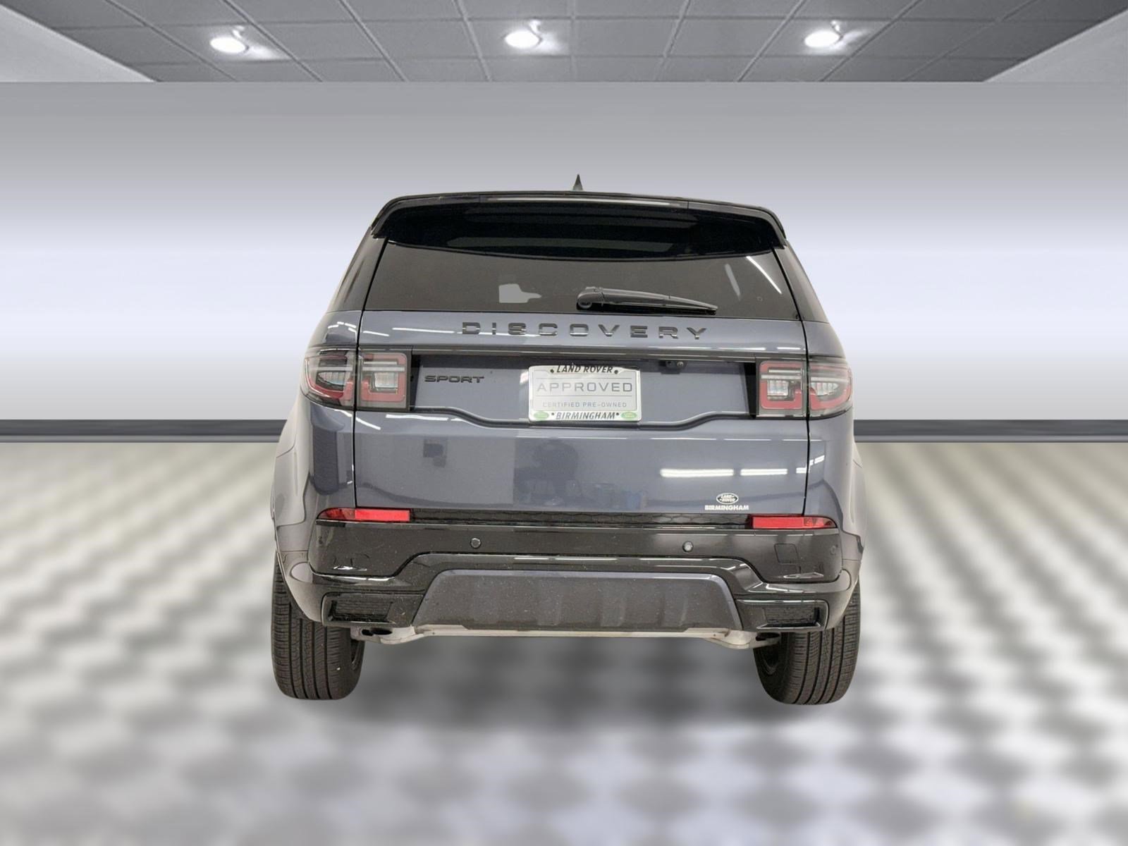 Certified 2025 Land Rover Discovery Sport Dynamic SE AWD/4WD image 10