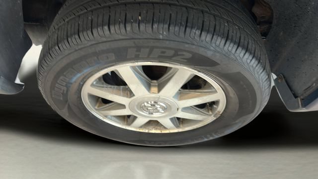 Used 2004 Buick Rainier CXL w/ Convenience Package AWD/4WD image 18