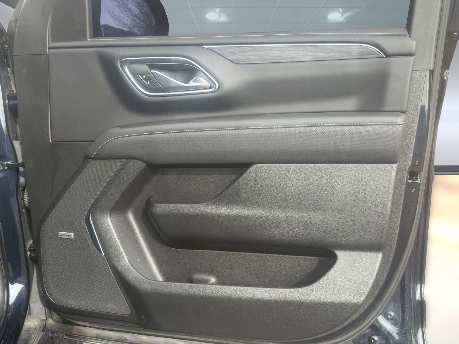 Used 2022 GMC Yukon SLT AWD/4WD image 44