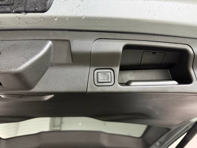 Certified 2023 GMC Acadia SLT AWD/4WD image 9